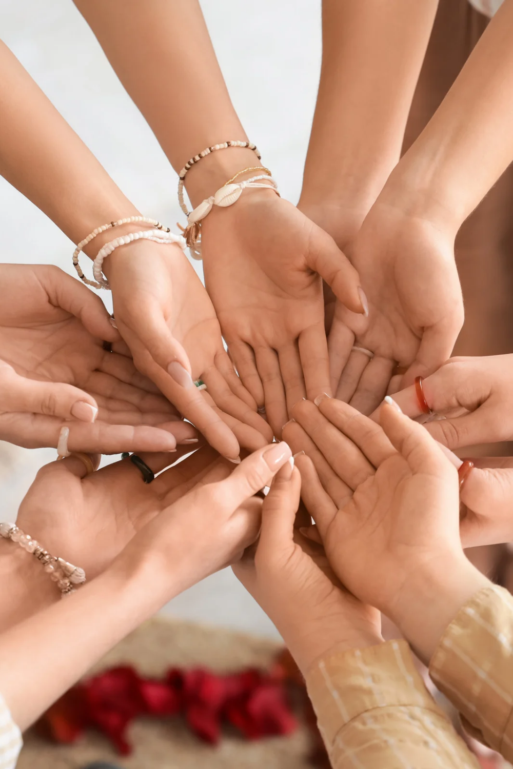 Huné cercle de femmes mensuel en ligne Nue.s